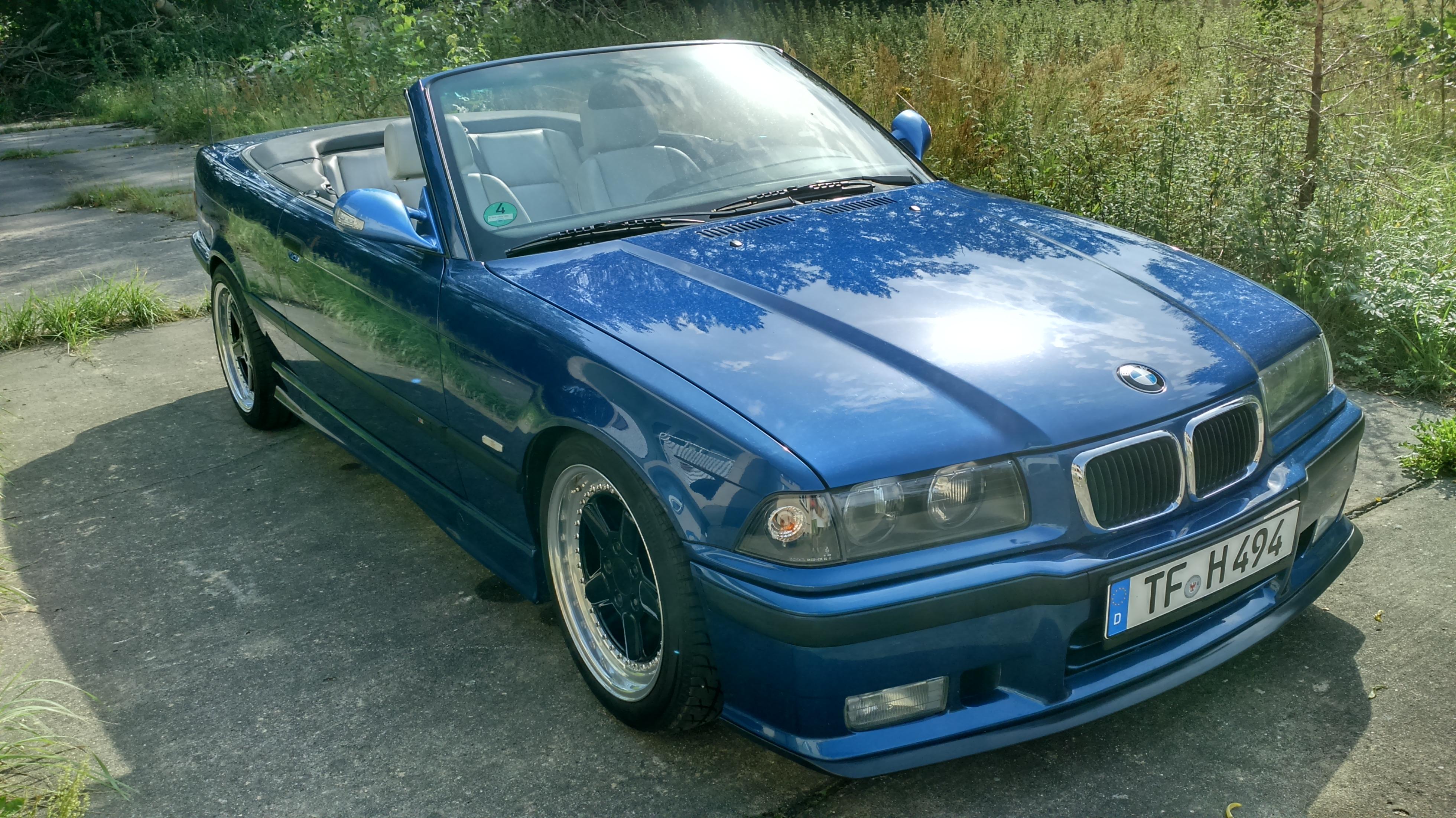Maße 30x13mm BMW Pin 3er E36 Cabrio silbern blau 