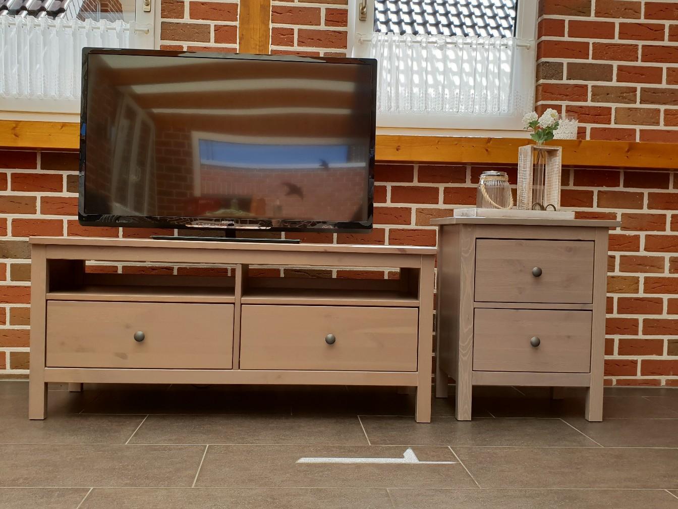 TV Schrank Nachttisch Ikea HEMNES in 49846 Hoogstede für 1,00 € zum