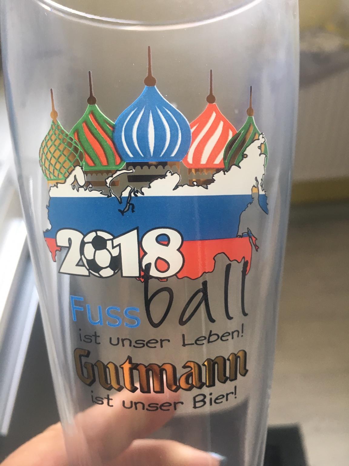 Gutmann Weizenglas Weißbierglas Fussball ist unser Leben Schweiz Österreich 