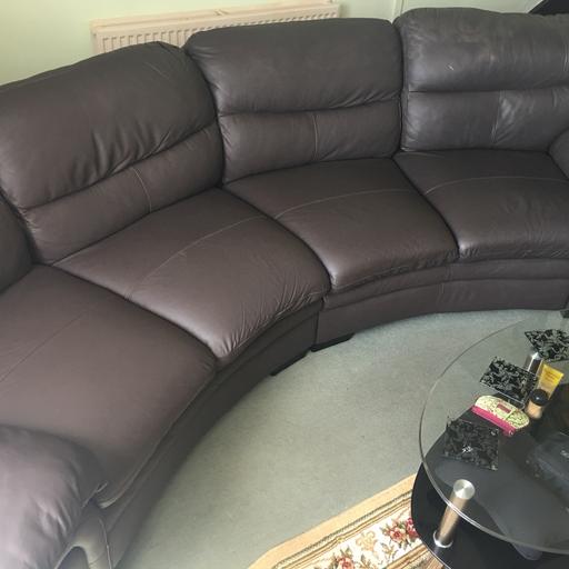 Leather 4 Seater Curved Sofa In Pr2, 4 Seater Curved Leather Sofa