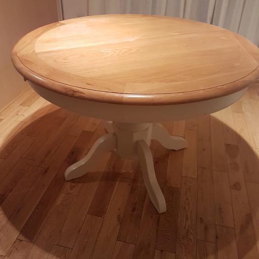 Extending Dining Table Damaged In, Camillo Frosted Glass White Extending Dining Table