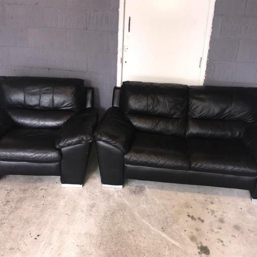 Used Black Leather Sofa In E16 London, Sofa Black Leather Used