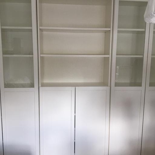 Ikea Billy Bookcase White In L26, Ikea Billy Bookcase White With Glass Doors