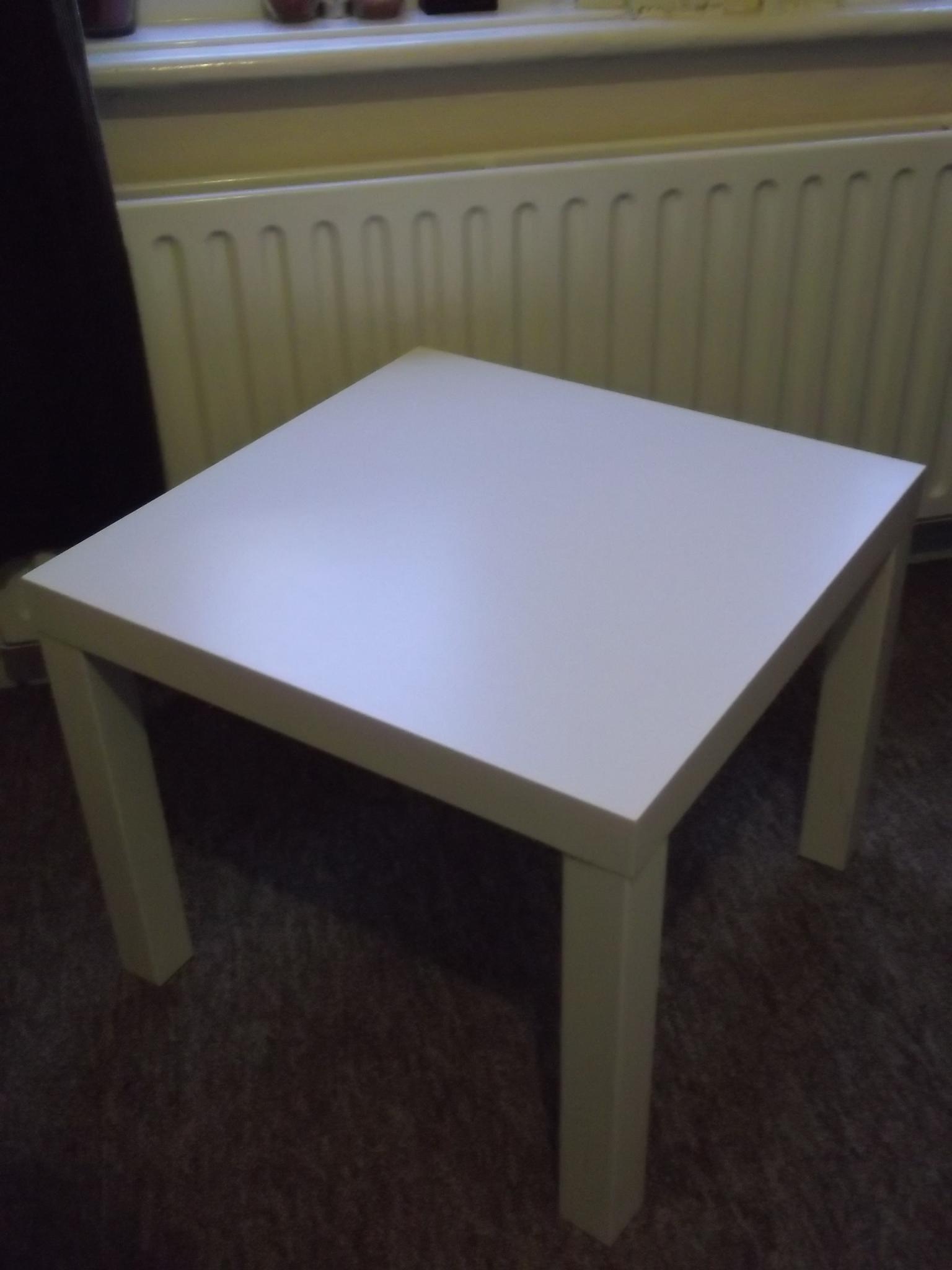 Ikea Lack Side Table High Gloss White, Ikea High Gloss Lamp Table