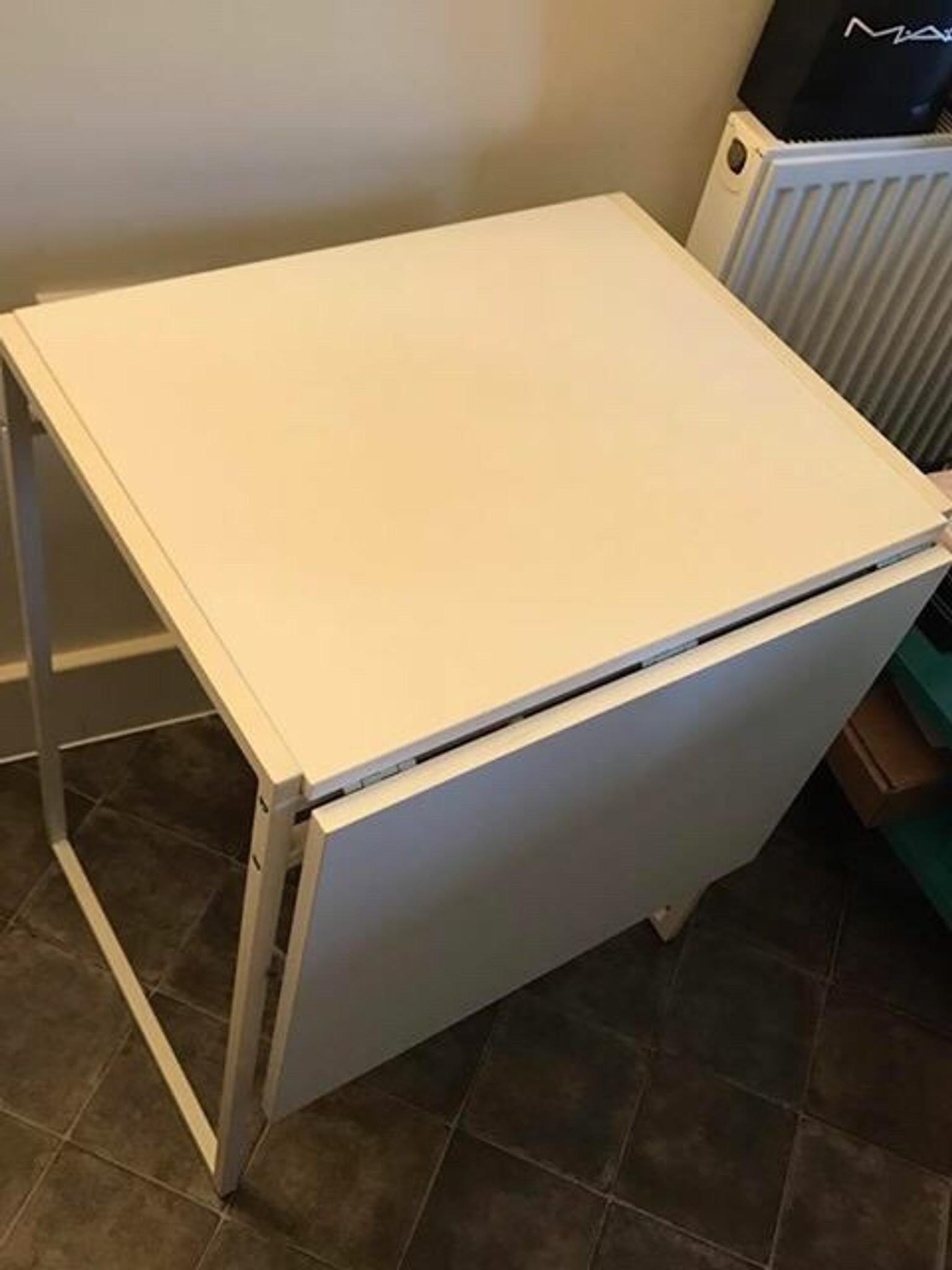 Ikea folding table in SO20 Hythe für 20,20 £ zum Verkauf   Shpock DE
