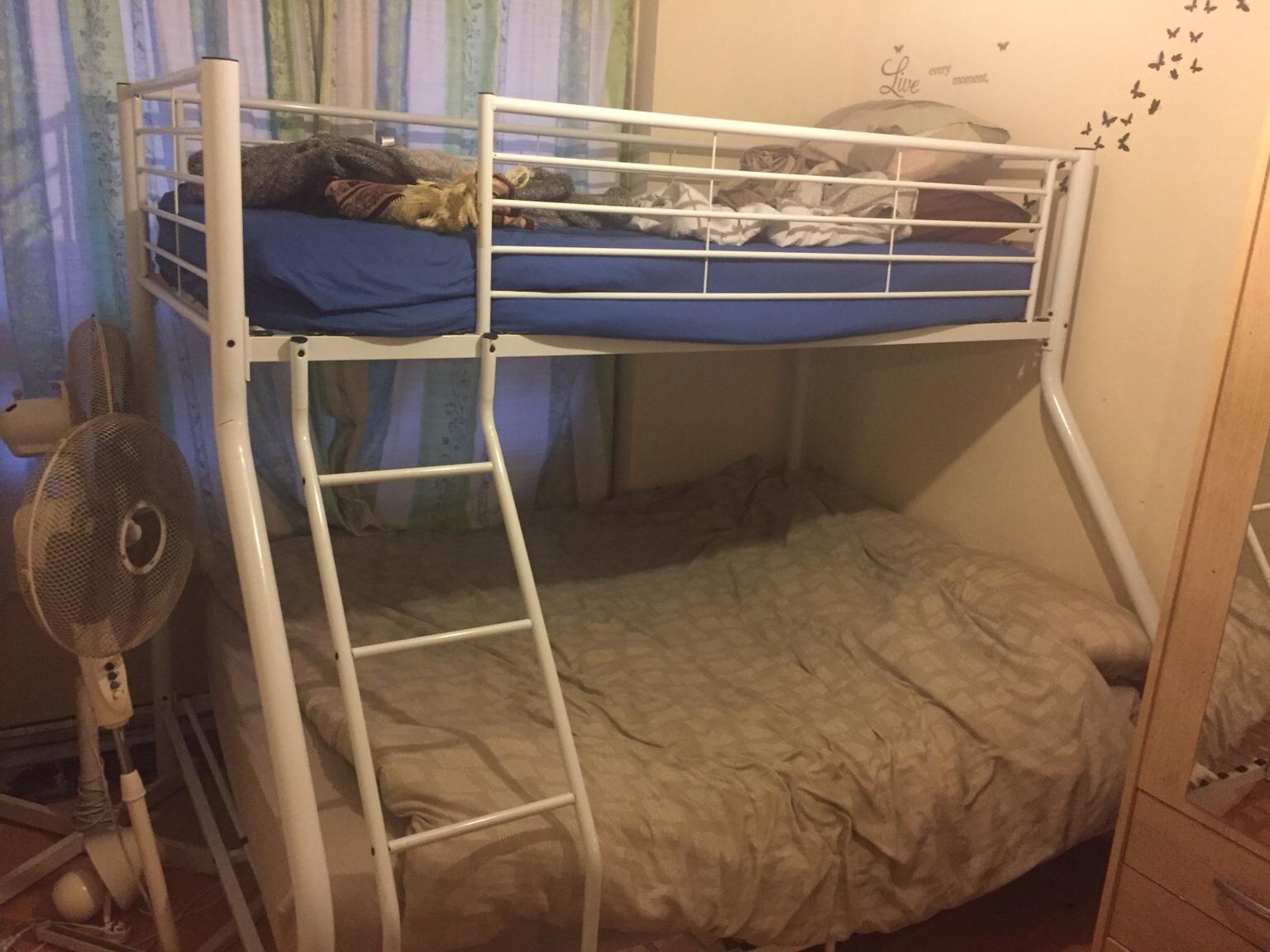 Bunk Bed Double Bottom Single Top In, Metal Bunk Bed With Double On Bottom