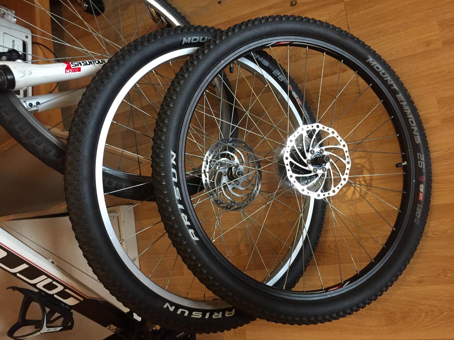 Arisun Unisex Mount Emmons Bicycle Tyres