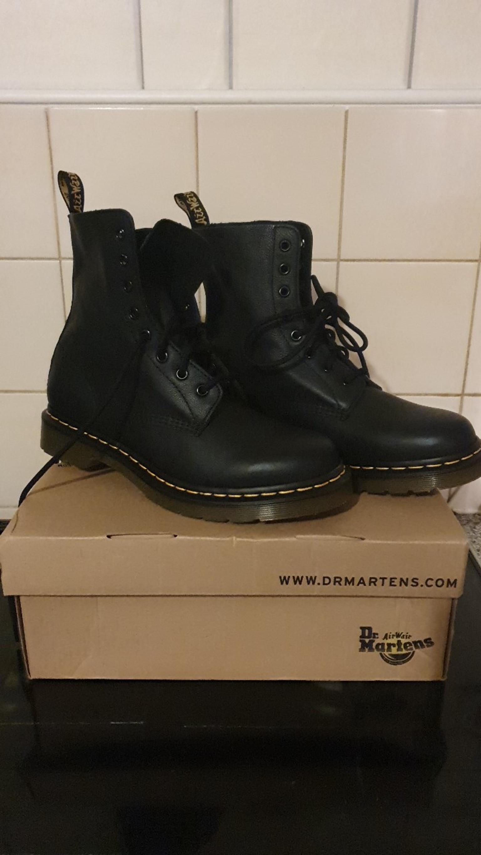 dr airwair martens boots size 8 in WS4 Walsall for £100.00 for sale