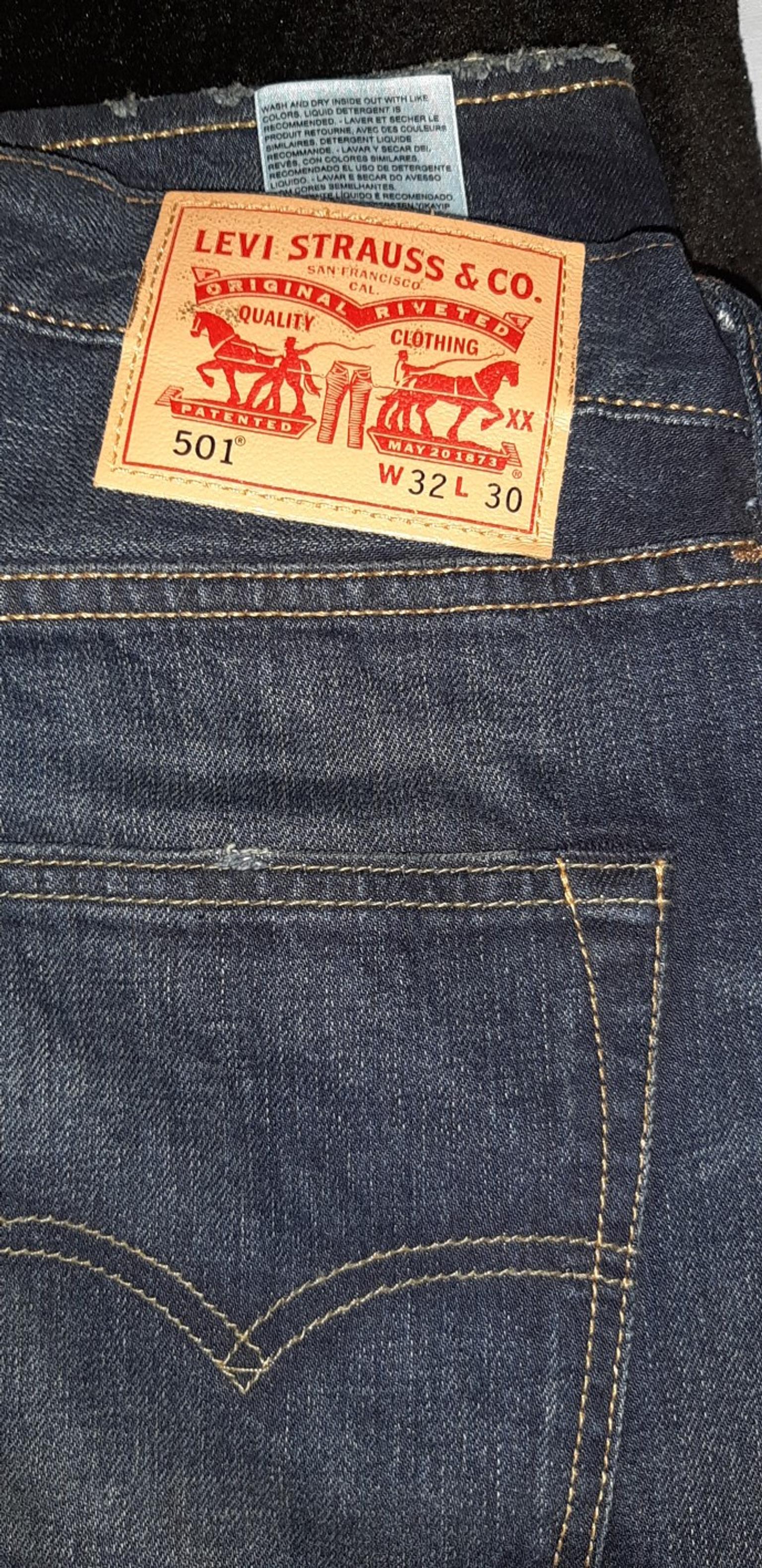Mens used Levi Jeans size 32 waist 30 leg £15 in SW4 Lambeth for £15.00 ...