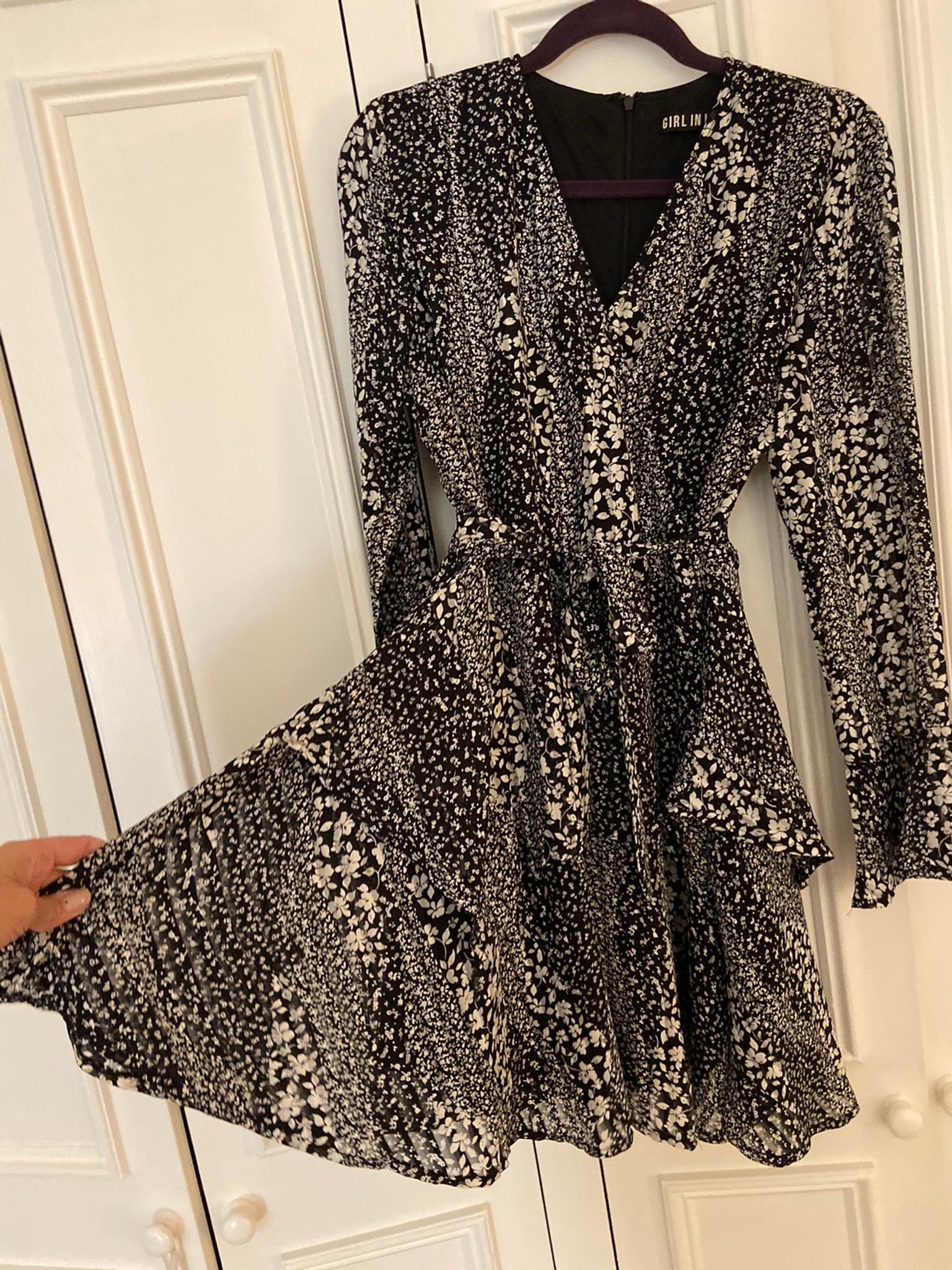 Lucy's boutique size 14 wrap dress with zip in SE12 London for £20.00 for  sale | Shpock