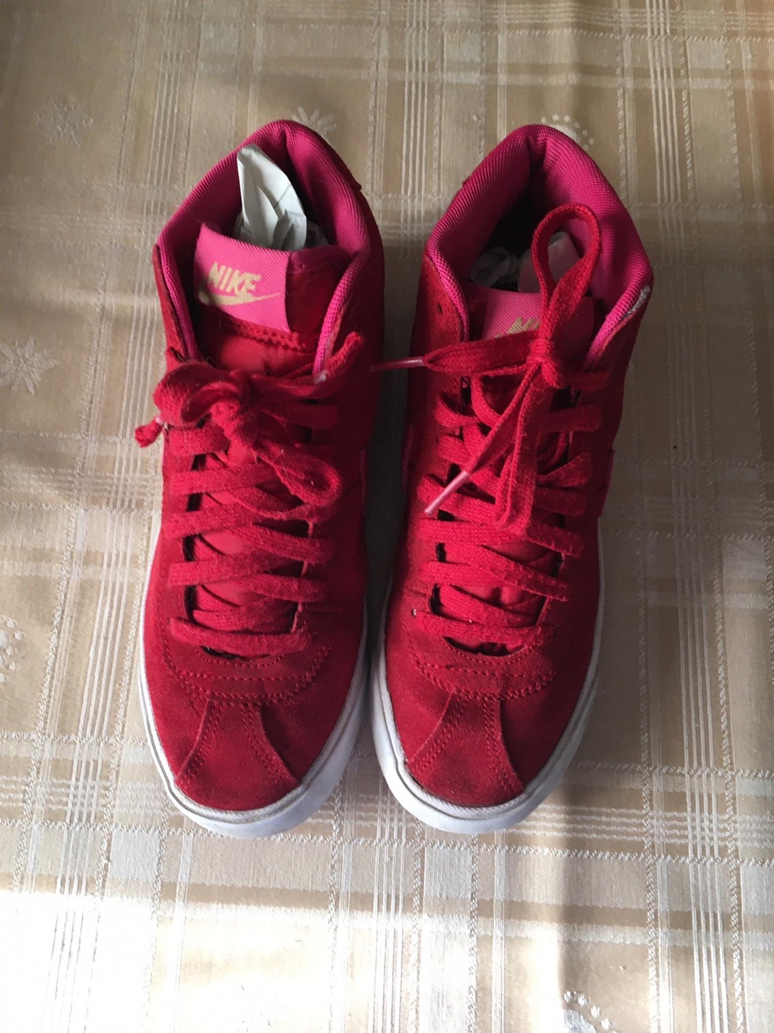 Sneakers scarpe Nike 35/36 in 20161 Cusano for €5.00 for sale | Shpock